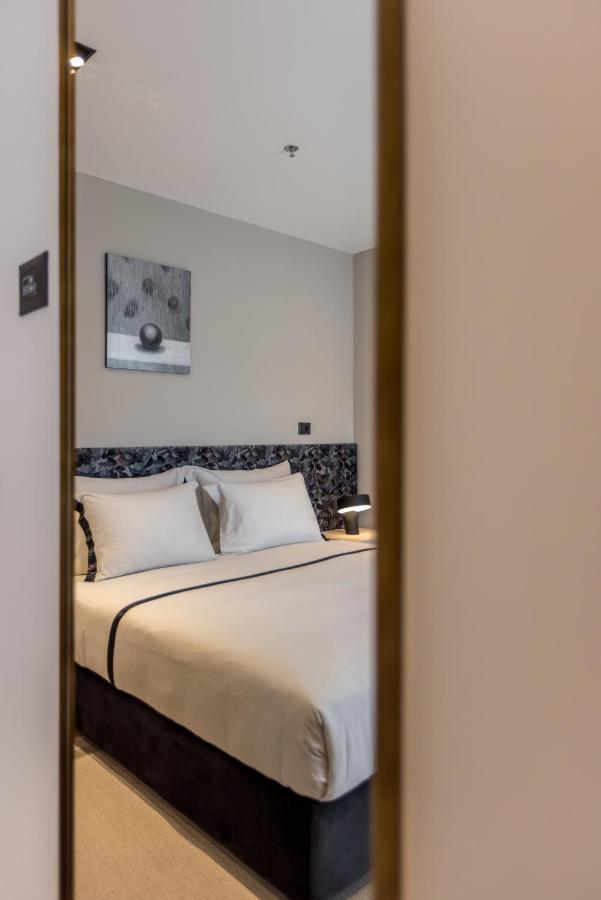 Cora Hotel